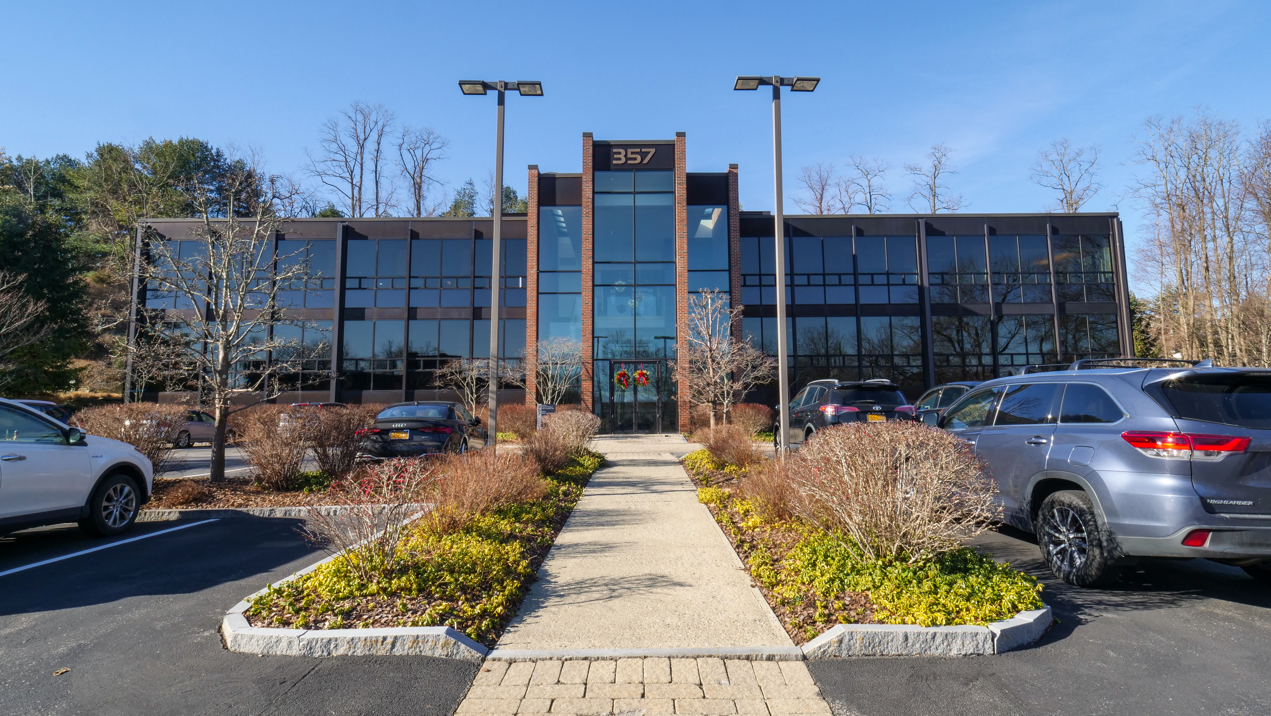 357 Main Street at Armonk Professional Center